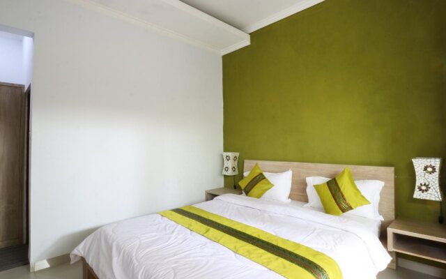 Pulasari Homestay & Villa
