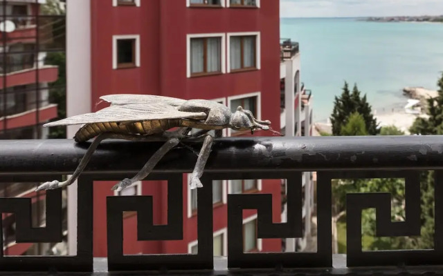 Apartment Rich Beach Nessebar
