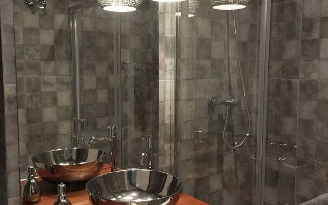 Ocean Center Apartments