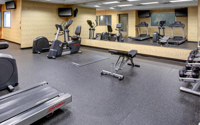 Holiday Inn Express Hotel & Suites Pittsburgh-South Side by IHG