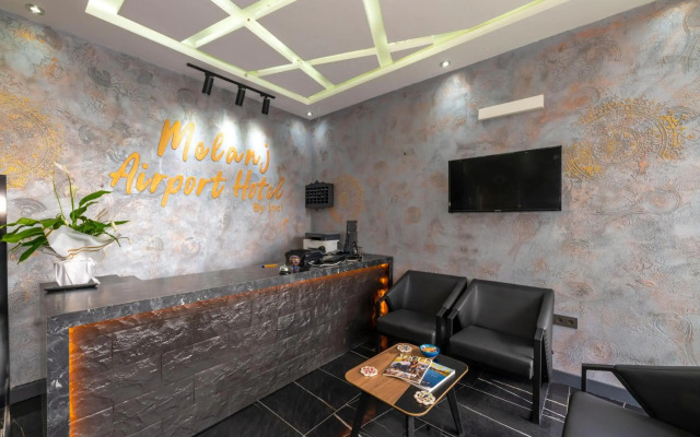 Melanj Airport Hotel