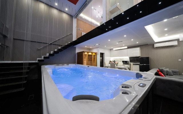 Luks Lofts Hotel & Residences