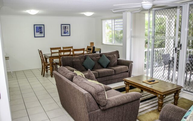 Surfers Beach Holiday Apartments