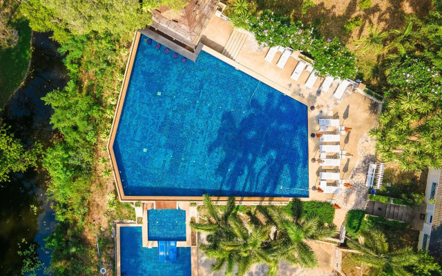 Comsaed River Kwai Resort