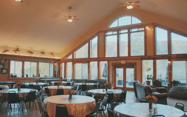 Columbia River Ranch