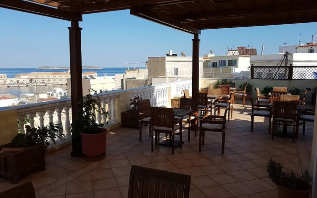 Aigli Hotel Syros