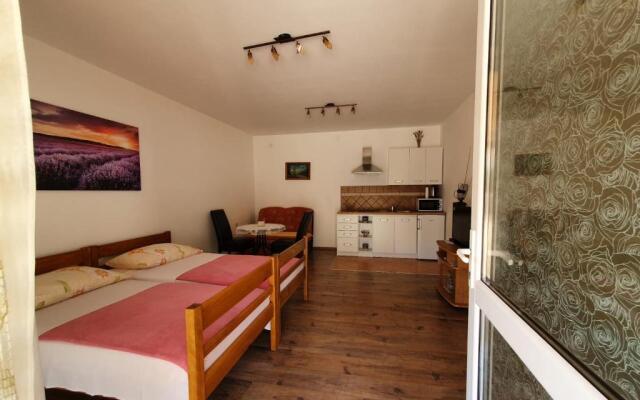 Apartments Topalović