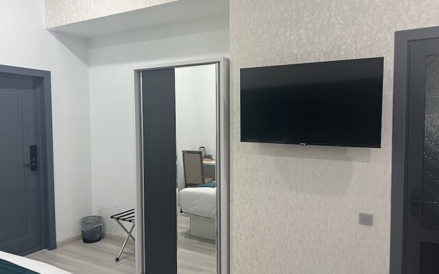 Loft Hotel
