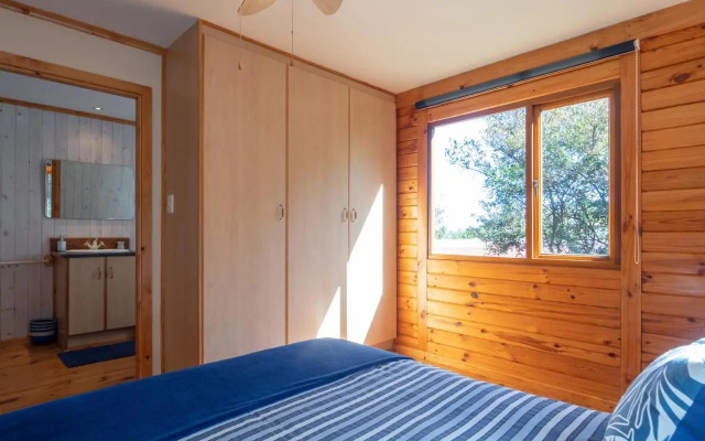 63 Milkwood