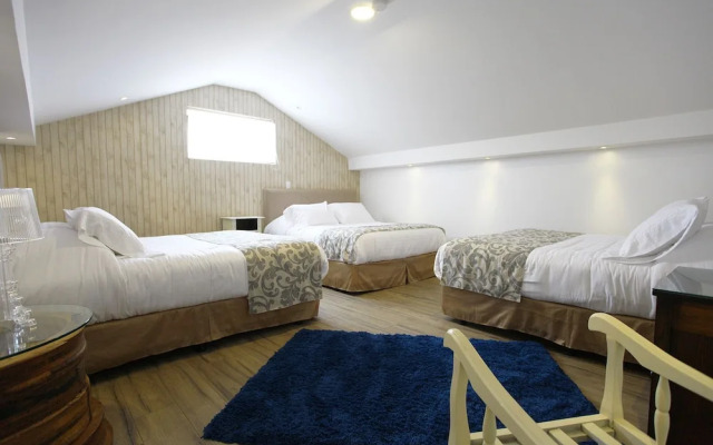 Villa Ana Maria Cuenca