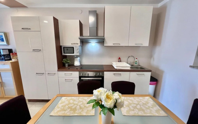 Apartment in Dramalj Near Beach & Pool