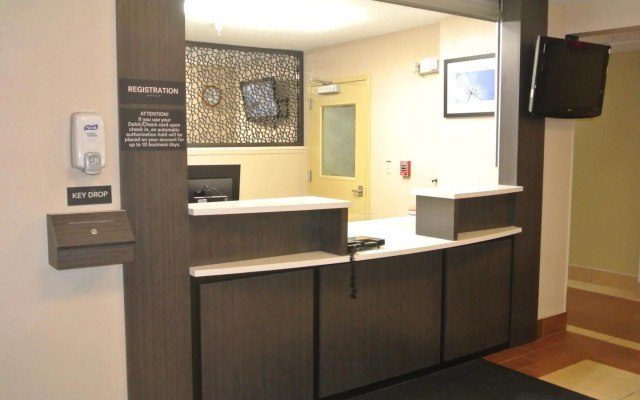 Candlewood Suites Washington-Fairfax by IHG