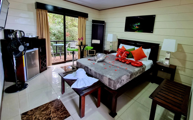 Calathea Lodge Monteverde