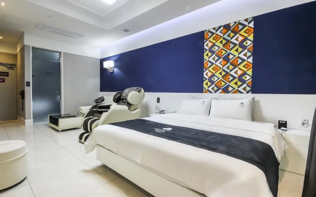 Yeosu Marina Self Check-in Motel