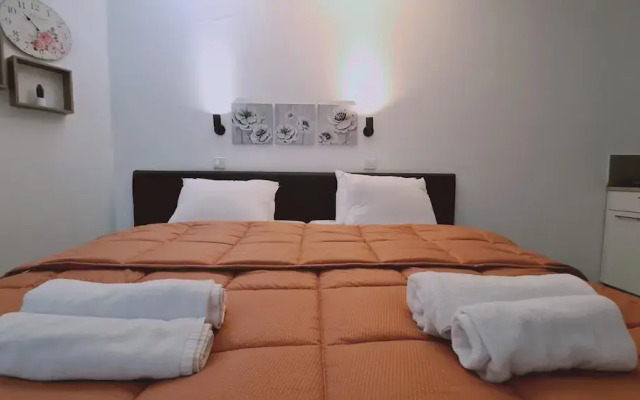 100 AN - Napa Living 38