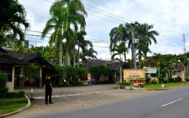 Augusta Sukabumi
