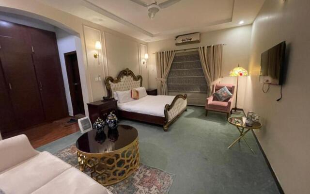 189 The Guest House