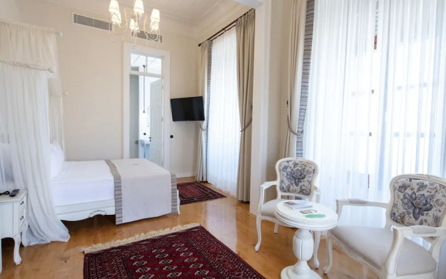 Rasim Palas (Adults Only +12)