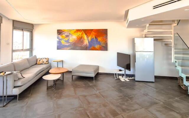 Unique 3 Bdr Penthouse Sea View Florentine #Tl48 Apartments