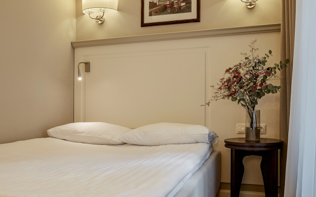 Ratonda Centrum Hotel