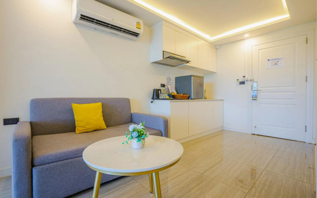 Ht9 Hotel