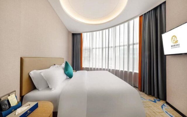 Qian Hai Holiday Hotel