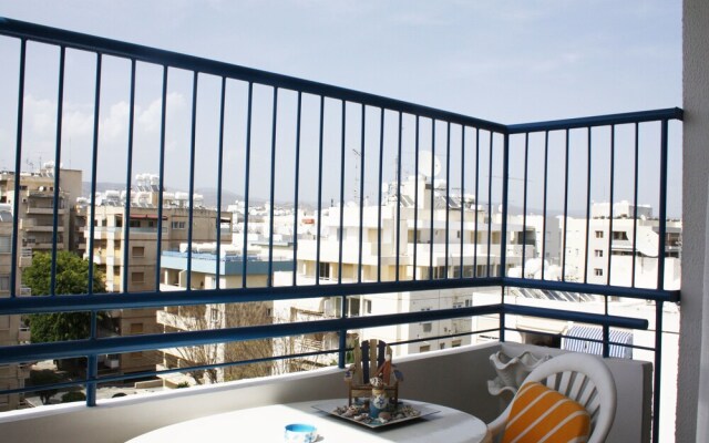 Penthouse Town Center