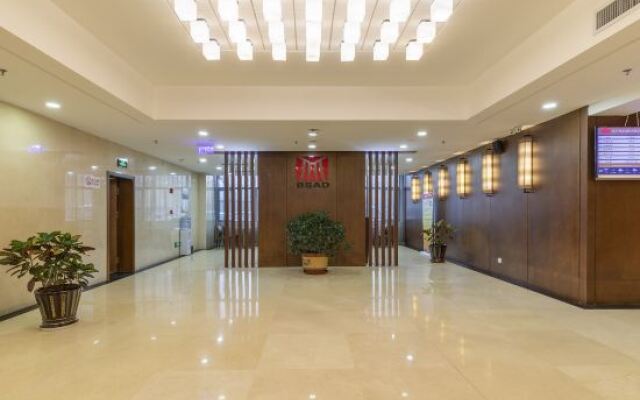 North Times Design Hotel (Chifeng Municipal Government High-speed Railway Station)