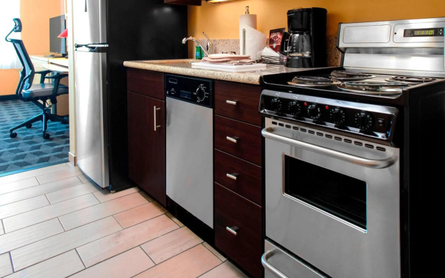 Towneplace Suites Bakersfield West