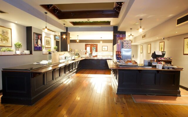 Hayes Hotel