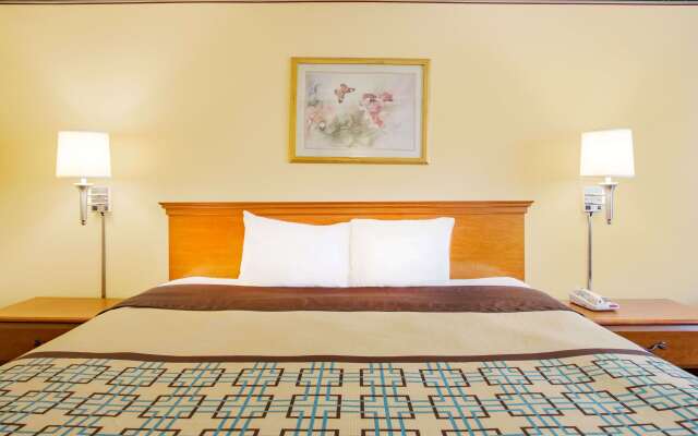 Days Inn by Wyndham St. George