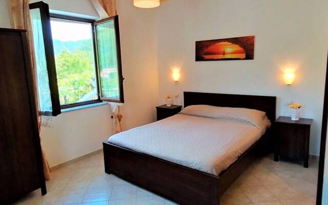 Amalfi Coast Countryside With Jacuzzi and Garden