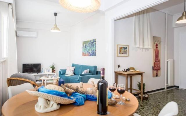 Charming flat inthe center, near the park &the sea