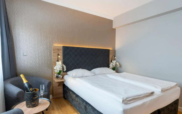 PLAZA INN Rieker Stuttgart Hauptbahnhof