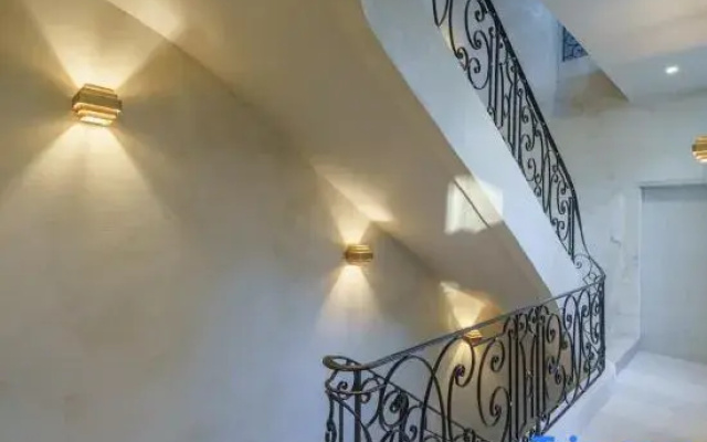 Historic 3BR Home • Bayeux Center