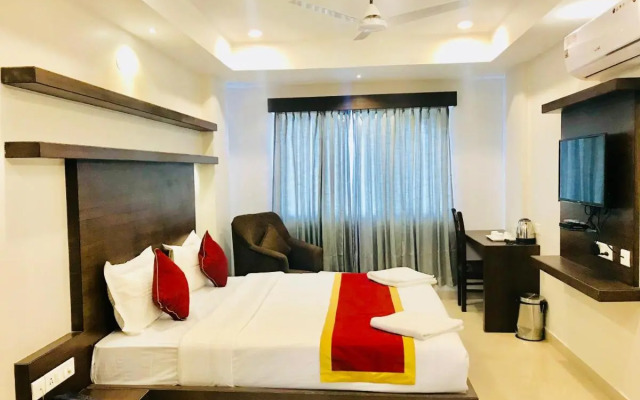 Regalia Inn & Suites
