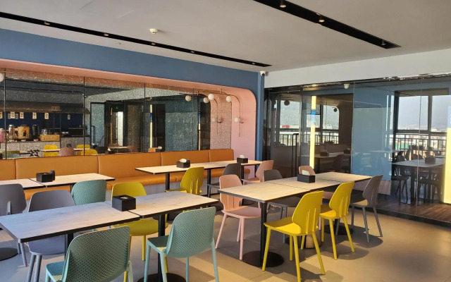 HanTing Hotel (Zhoushan Dinghai Changguo Road)