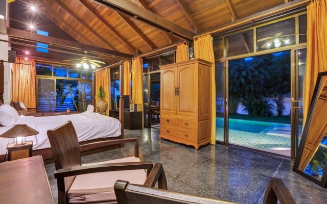 Emerald Sands Beach Villa