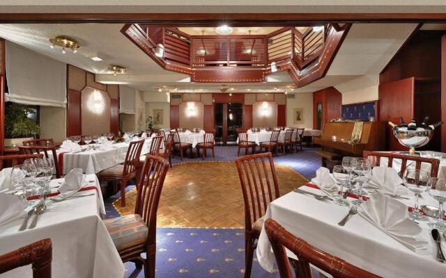 Hotel & Restaurant Hessischer Hof