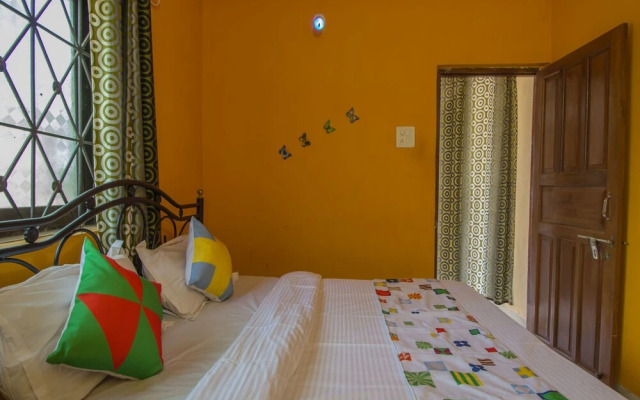 OYO 12304 Home Cozy Studio Baga