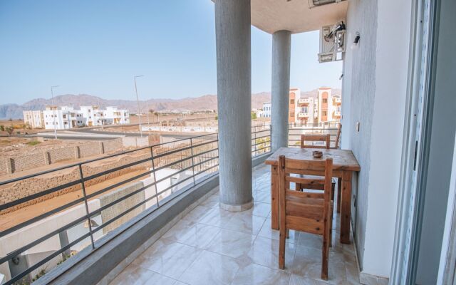 Deluxe Family Suite - Swiss Royal Dahab