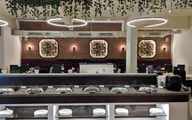 BluPetal - A Business Hotel