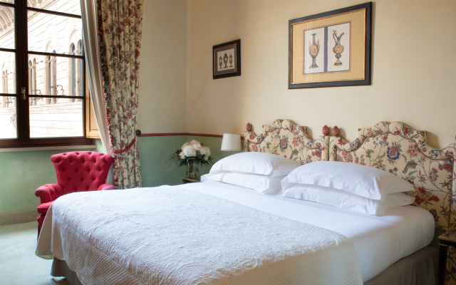Grand Hotel Continental Siena – Starhotels Collezione