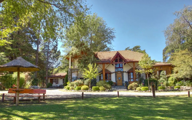 Apart Hotel Blumenau Cabañas - Villa General Belgrano