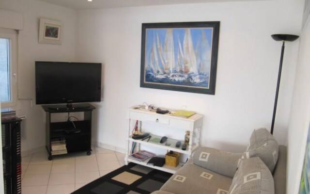 Apartamento 4058 - Residencial Puigrom, Bl. 4, Bjo B