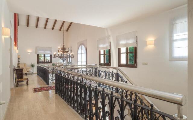 Modern Villa in Estepona With Private Pool
