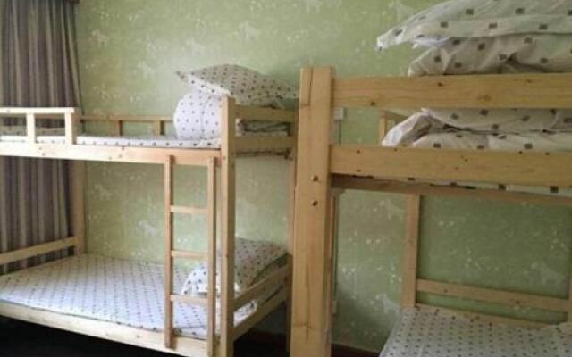 Mohebeilv International Youth Hostel