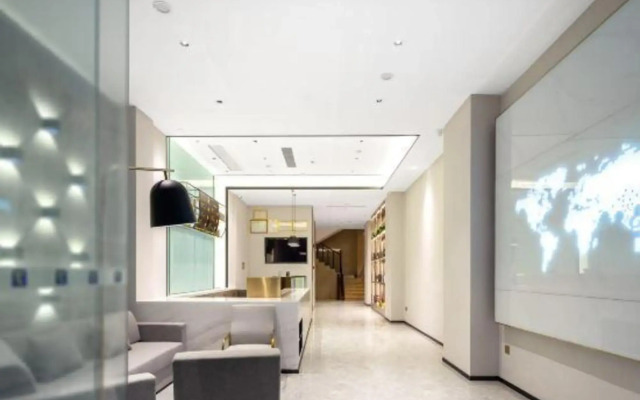 7 Days Premium Hotel (Sanya Romance Park University Town)