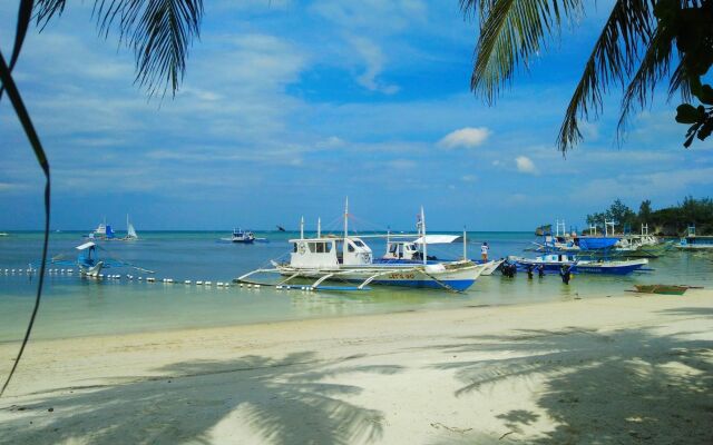 Aissatou Beach Resort