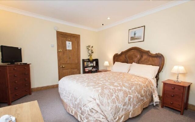 Riverside Bed and Breakfast